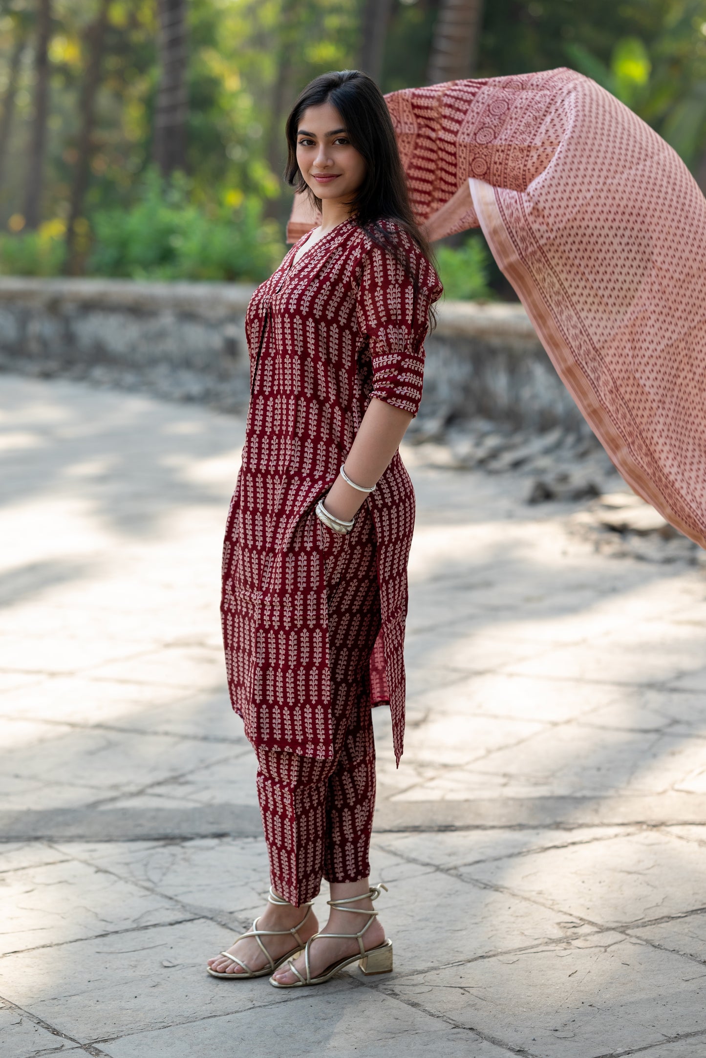 Maroon Maheshwari Silk Kurta Dupatta Sets